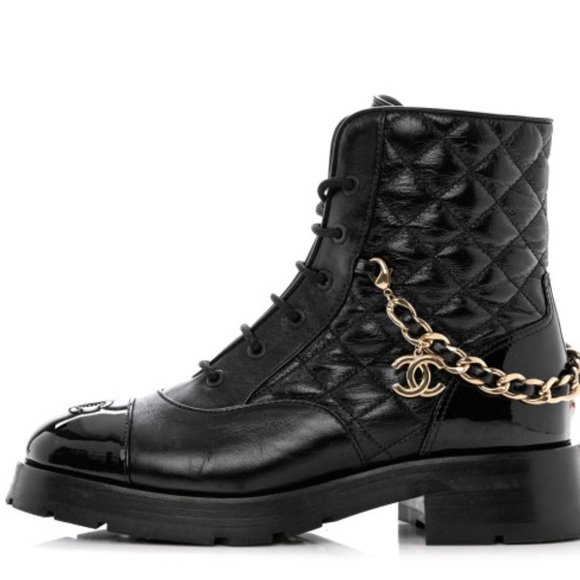 Authentic CHANEL new style combat boots with removable logo chain. 2 looks! - Picture 3 of 8